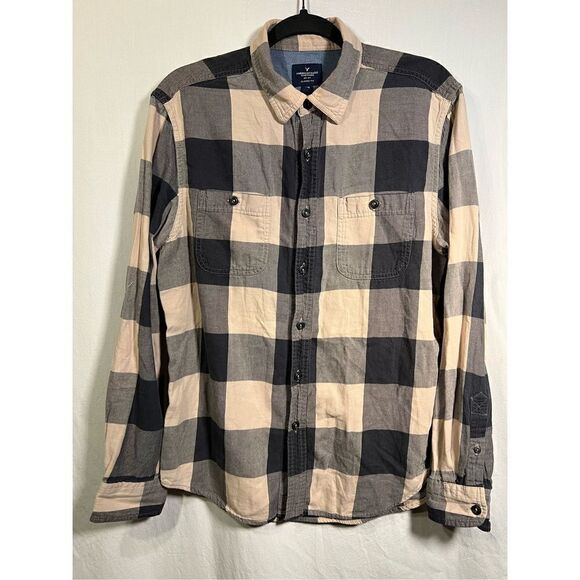 American Eagle Outfitters Other - American Eagle Outfitters Mens Classic Fit Casual Button Down Shirt Size Medium